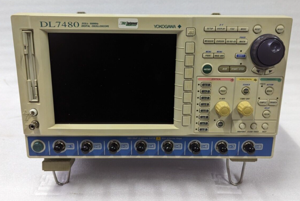 Yokogawa DL7480 2GS/s 500MHz Digital Oscilloscope Multiple probes