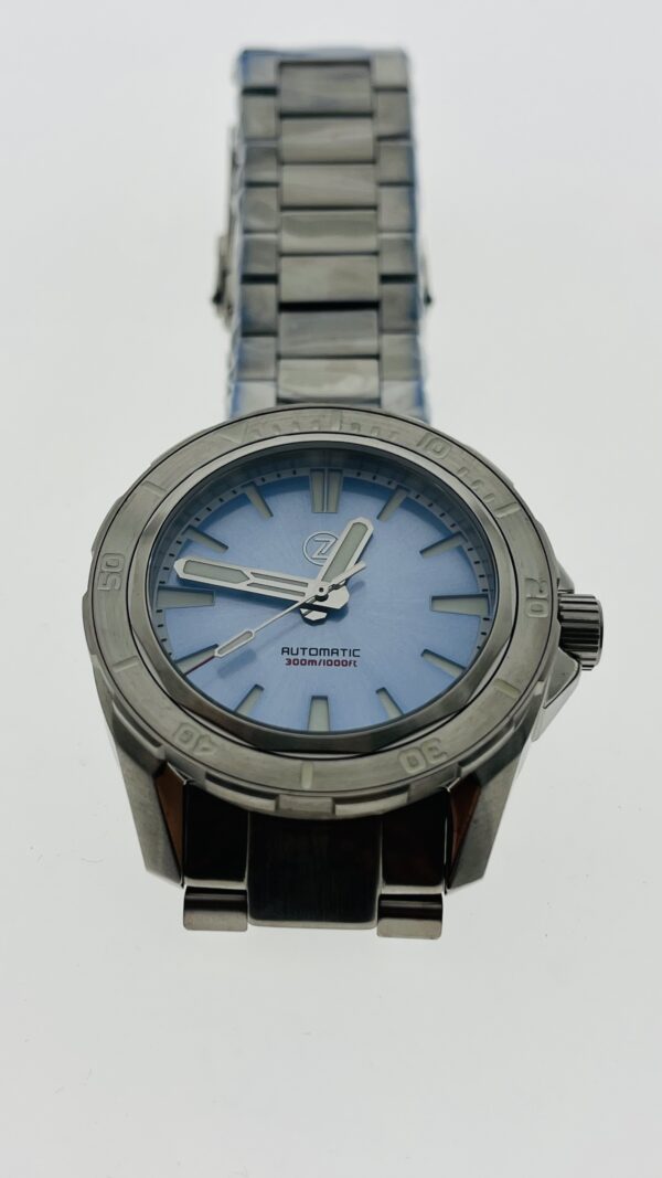 Swordfish 300m Diver Seiko Ice Blue - Image 11