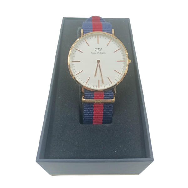 Daniel Wellington Silicone Classic Men White Round Dial Analog Watch- DW00100001 Rose Gold Band - Image 8