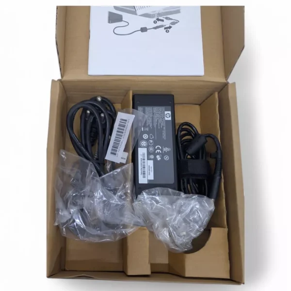 HP ED495AA#ACJ 90W Smart AC Adapter - New in Box - Image 3