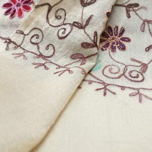 Women-Pashmina-4.jpg